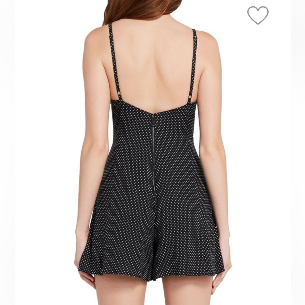 Alice + Olivia Erin Flared Romper - Picture 3 of 6